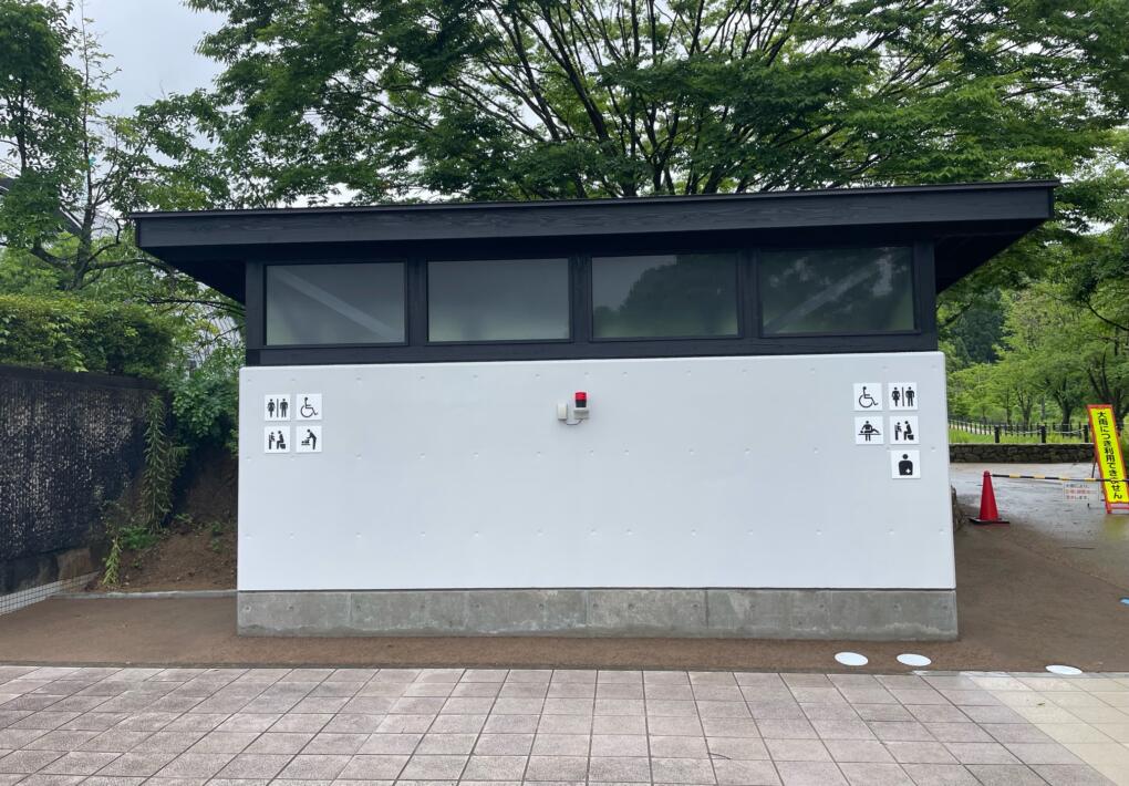 東山健康運動公園多目的トイレ
